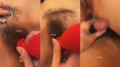 2025年10月最新【男友泄密】长沙美女，165cm，医院药剂师和男友性爱，气质女神床上被无套，极品粉穴一直痛苦的呻吟