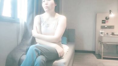 【良家故事】约阿偷拍网恋 中年良家妇女收割机~2天1女，人妻出轨，酒店内放纵自己